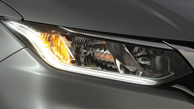 Honda City Aspire 1.5LAS CVT Day Time Running Lights