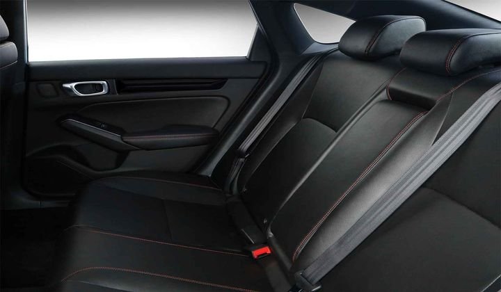 Honda Civic RS - Rear Seats