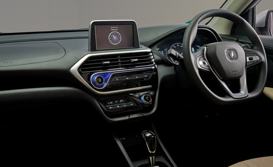 Changan Alsvin 1.5L DCT Lumiere - Interior