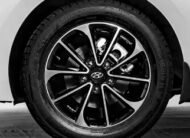 Hyundai Elantra GL - 16 inch Alloy Rims