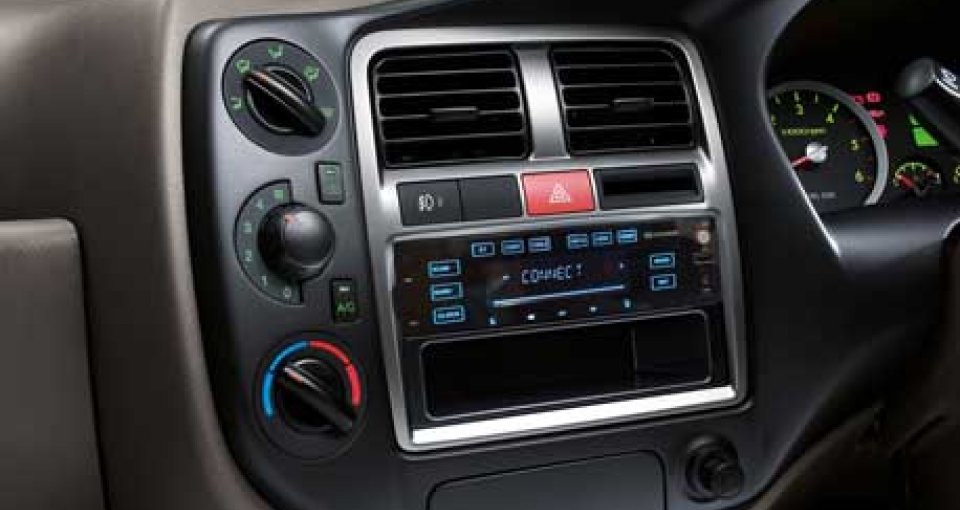 Hyundai PORTER Flat Deck - AC