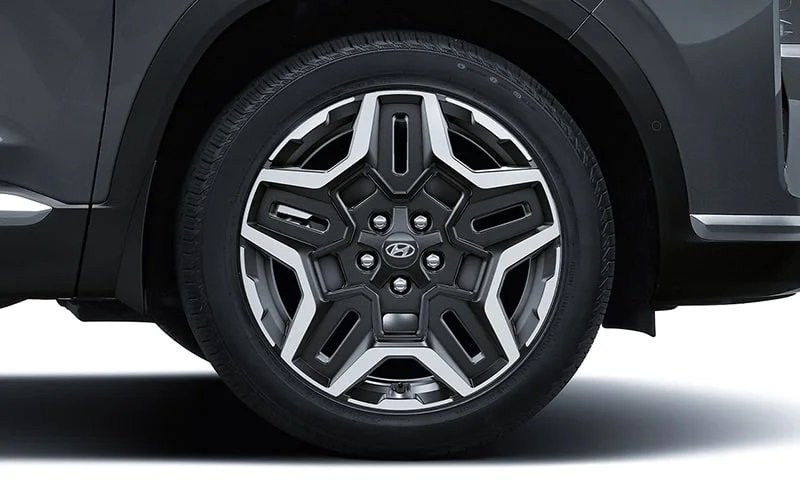Hyundai Santa Fe Signature - 19’’ Alloy Wheels