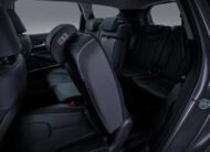 Hyundai Santa Fe Signature - Easy 3rd row access