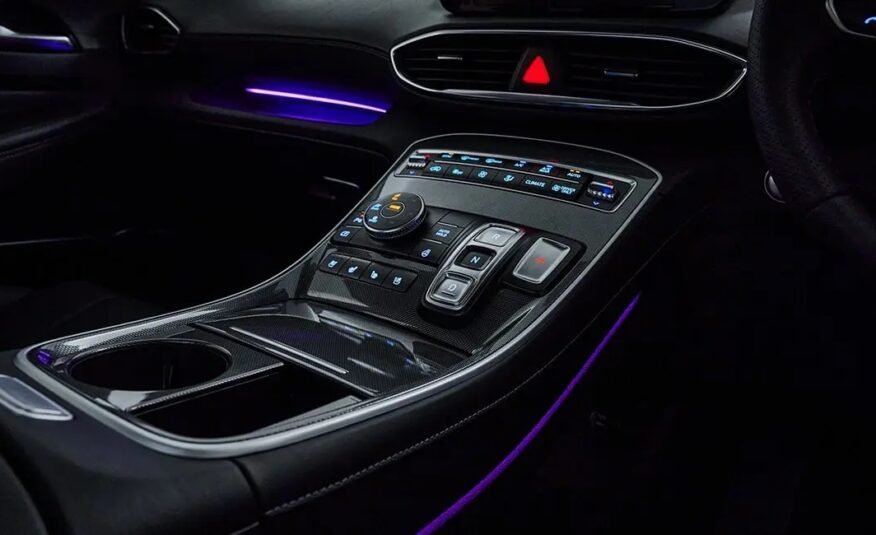 Hyundai Santa Fe Signature - Interior