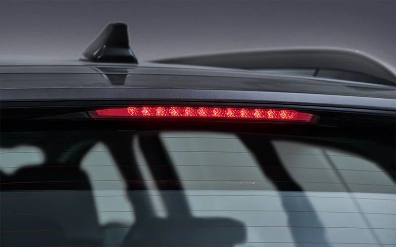 Hyundai Santa Fe Signature - LED High-Mounted Stop Lamp
