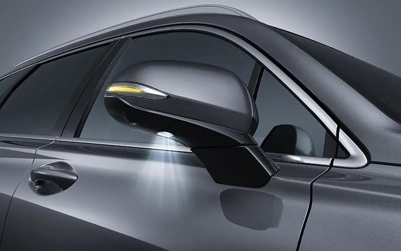 Hyundai Santa Fe Signature - Side Mirror with Puddle Lamps