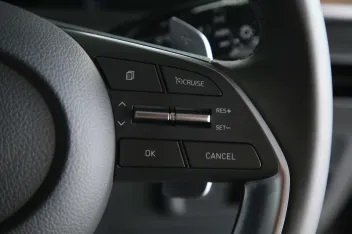 Hyundai Sonata 2.0 - Auto Cruise Control