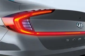 Hyundai Sonata 2.0 - LED Tail Lights