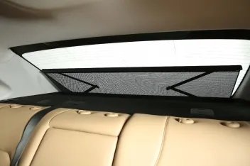 Hyundai Sonata 2.0 - Powered Rear Curtain