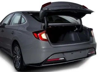 Hyundai Sonata 2.0 - Smart Trunk