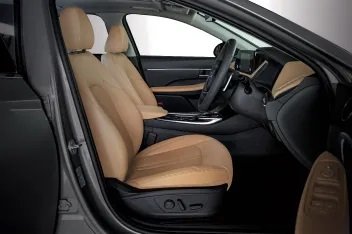 Hyundai Sonata 2.0 - Two Tone Camel Interior