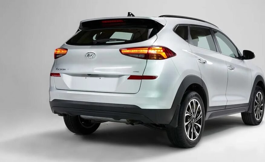 Hyundai Tucson FWD AT GLS Sport - back