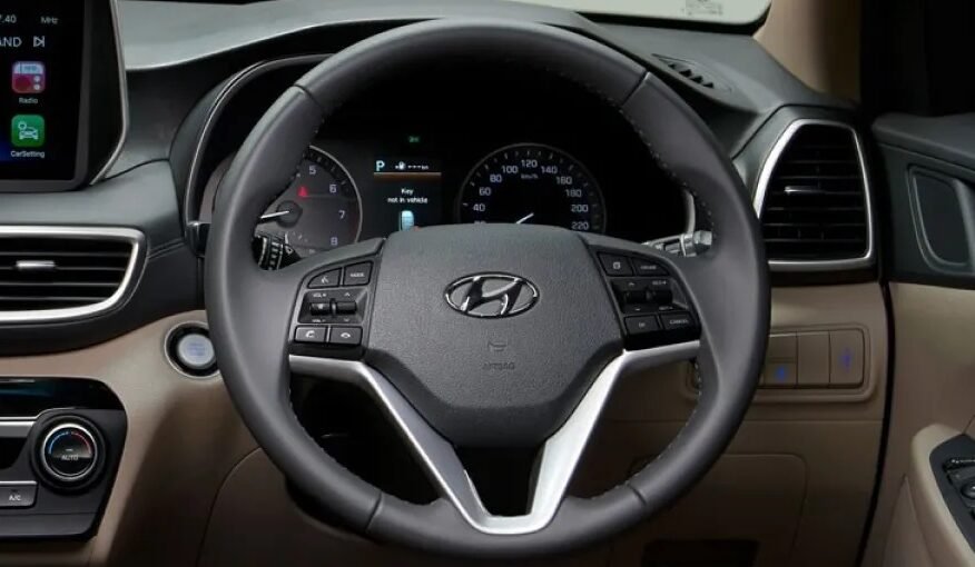 Hyundai Tucson FWD AT GLS Sport - dashboard